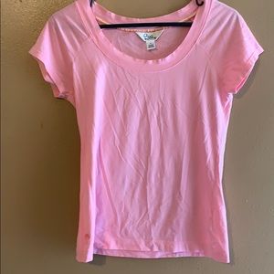 Lilly Pulitzer pink scoop neck T-shirt short sleev